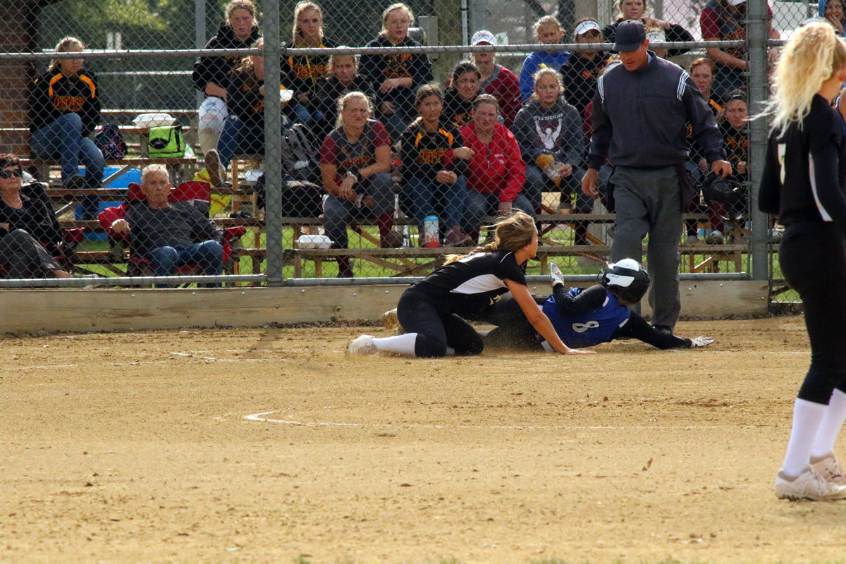 Centennial District Softball (8).jpg